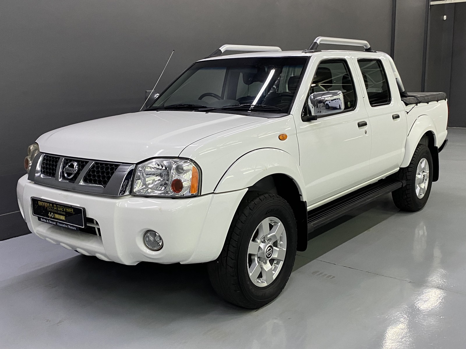 Nissan Hardbody NP300 2.4i HI-RIDER P/U D/C used buy in Vanderbijlpark ...