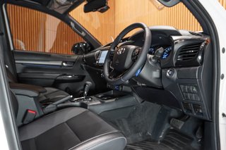 2025 Toyota Hilux 2.8 GD-6 RB LEGEND 55 4X4 A/T P/U D/C - photo 2