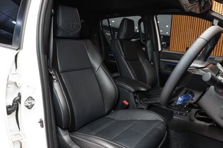 2025 Toyota Hilux 2.8 GD-6 RB LEGEND 55 4X4 A/T P/U D/C - photo 3