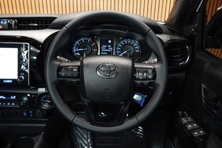 2025 Toyota Hilux 2.8 GD-6 RB LEGEND 55 4X4 A/T P/U D/C - photo 5