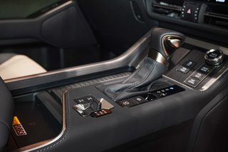 2025 Lexus 550 Overtrail - photo 8