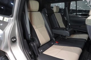 2025 Lexus 550 Overtrail - photo 12