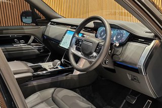 2025 Land Rover Range Rover 4.4 HSE (P530) - photo 3