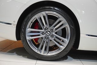 2018 Bentley Continental GT V8 - photo 4