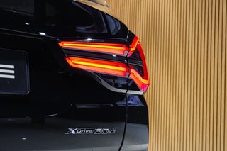 2022 BMW xDrive30d - photo 14