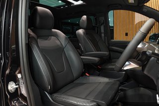 2026 Mercedes-Benz V300d Exclusive - photo 4