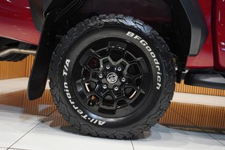 2025 Toyota Hilux 2.8 GD-6 GR-S 4X4 A/T P/U D/C - photo 4
