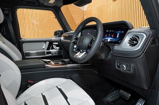 2025 Mercedes-Benz G-Class AMG G63 - photo 3