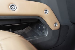 2025 Land Rover Defender D350 HSE X-DYNAMIC - photo 19