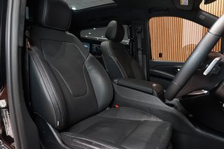 2024 Mercedes-Benz V300d Avantgarde AMG Line - photo 13