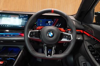 2025 BMW M5 (G90) (PHEV) - photo 5