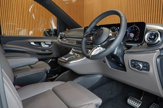 2025 Mercedes-Benz V-Class V300d EXCLUSIVE - photo 2