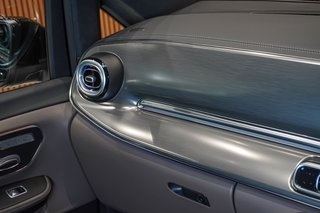 2025 Mercedes-Benz V-Class V300d EXCLUSIVE - photo 11