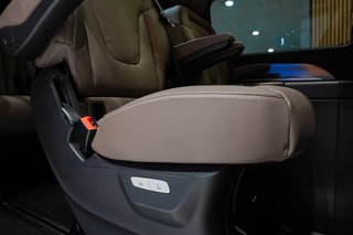 2025 Mercedes-Benz V-Class V300d EXCLUSIVE - photo 14