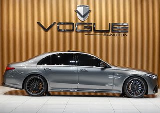 2025 Mercedes-Benz S-Class AMG S63 E - photo 4