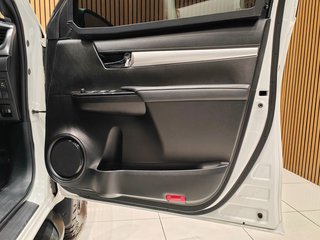 2023 Toyota Hilux 2.8 GD-6 RB LEGEND A/T P/U D/C - photo 2