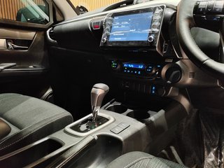 2023 Toyota Hilux 2.8 GD-6 RB LEGEND A/T P/U D/C - photo 6