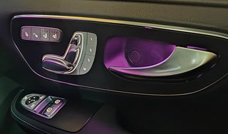2025 Mercedes-Benz V300d Exclusive - photo 7