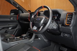 2025 Ford 3.0T V6 Double Cab Raptor 4WD - photo 2
