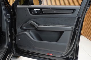 2022 Porsche Turbo GT - photo 14