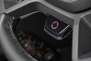 2026 Land Rover 110 Octa - photo 10