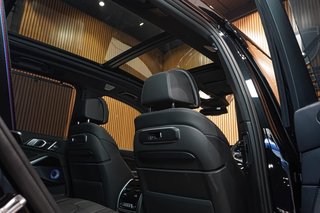 2026 BMW M60i - photo 13