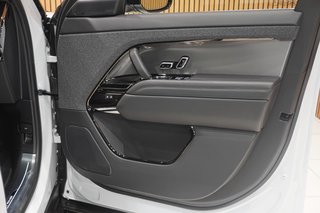 2026 Land Rover D350 Dynamic HSE - photo 13