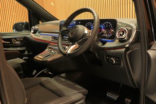 2025 Mercedes-Benz V-Class V300d EXCLUSIVE - photo 3