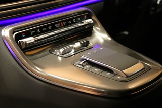 2025 Mercedes-Benz V-Class V300d EXCLUSIVE - photo 6