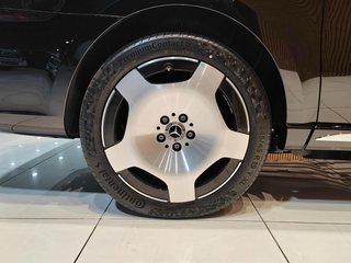 2026 Mercedes-Benz V300d Exclusive - photo 4