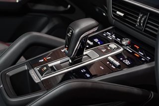 2023 Porsche GTS Coupe - photo 8