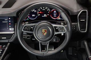2023 Porsche GTS Coupe - photo 2