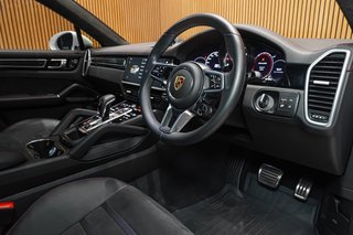 2023 Porsche GTS Coupe - photo 4