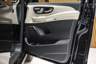 2026 Mercedes-Benz V-Class V300d EXCLUSIVE - photo 2