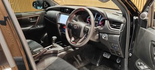 2025 Toyota Fortuner 2.8GD-6 4X4 GR-S A/T - photo 2