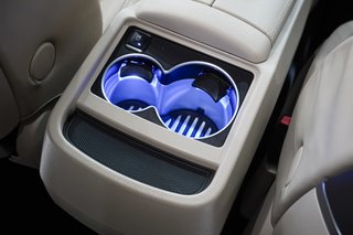 2024 Mercedes-Benz V300d Exclusive AMG Line - photo 18