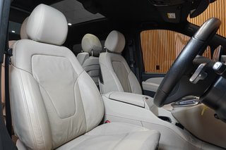 2024 Mercedes-Benz V300d Exclusive AMG Line - photo 2