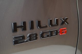 2026 Toyota 2.8GD-6 Double Cab Legend 4x4 - photo 7