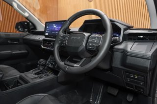 2026 Toyota 2.8GD-6 Double Cab Legend 4x4 - photo 5