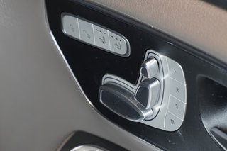 2022 Mercedes-Benz V300d Exclusive AMG Line - photo 10
