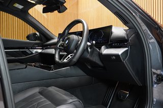 2024 BMW 5 Series 520d M SPORT - photo 3