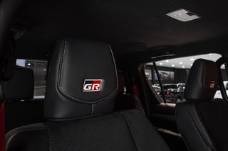 2025 Toyota Hilux 2.8 GD-6 GR-S 4X4 A/T P/U D/C - photo 14
