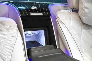 2025 Mercedes-Benz Maybach S580 - photo 19