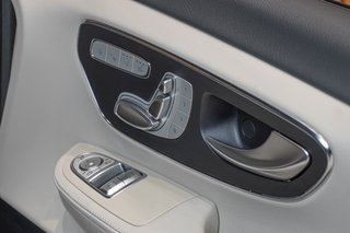 2025 Mercedes-Benz V-Class V300d EXCLUSIVE - photo 8