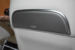 2026 Land Rover P615 SV - photo 12