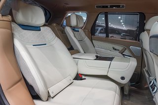 2026 Land Rover P615 SV - photo 13