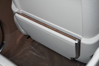 2026 Land Rover P615 SV - photo 18