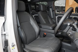 2026 Land Rover 110 D350 X-Dynamic HSE - photo 6