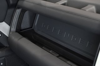 2026 Land Rover 110 D350 X-Dynamic HSE - photo 16