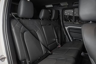 2026 Land Rover 110 D350 X-Dynamic HSE - photo 18